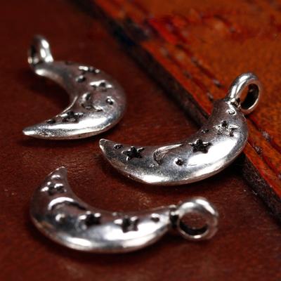 20pcs Antique Silver Moon Charms Pendants