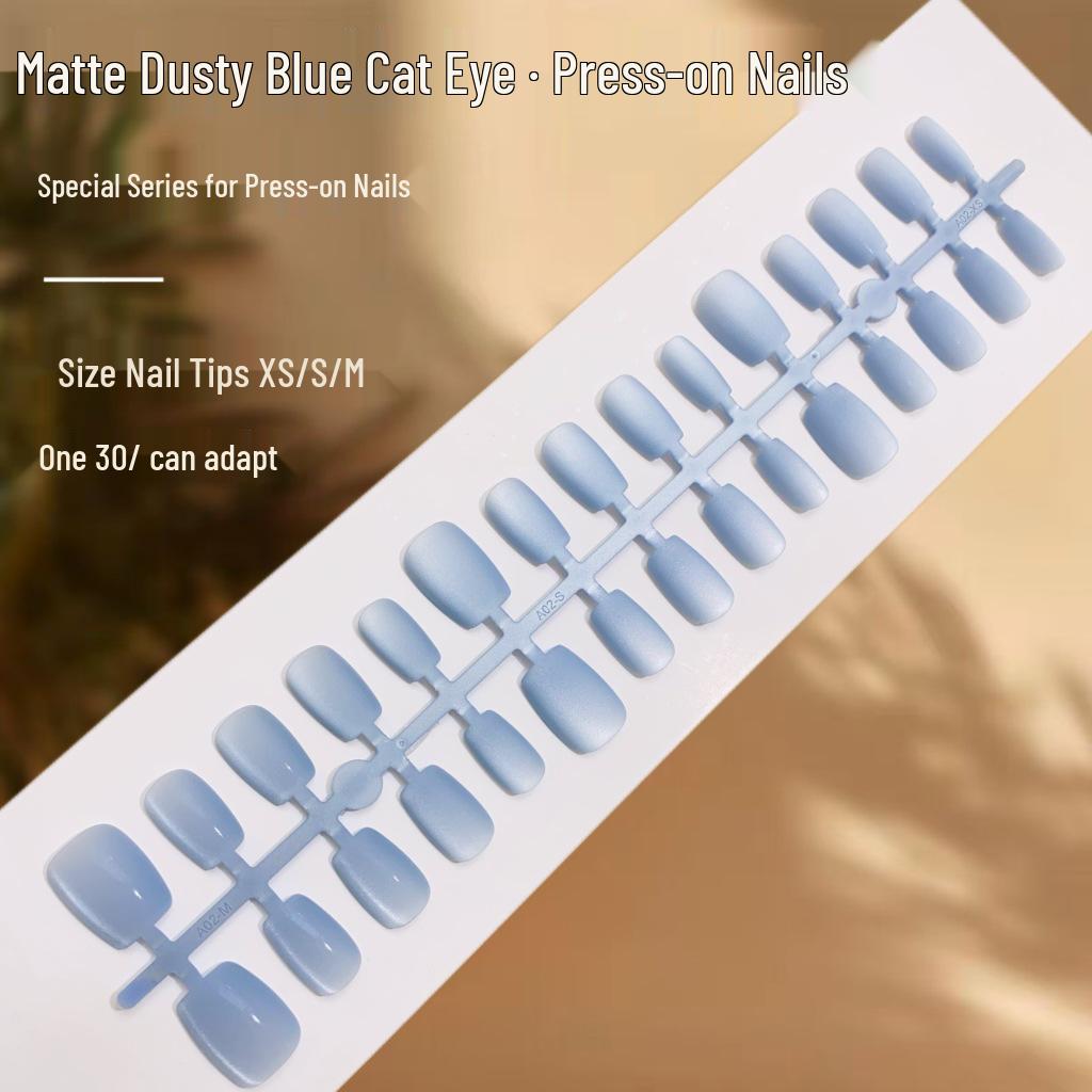 

Matte Haze Blue Cat Eye Solid Color Nail Patches - Gentle Whitening Finish, Wearable and Ready-to-Use False Nails