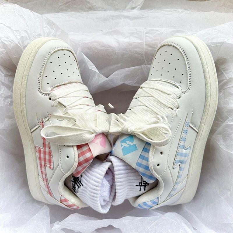 Wasteland Wind Summer Shoes Men's and Women's Breathable Skateboard Shoes Niche Mandarin Duck Bread Shoes Women