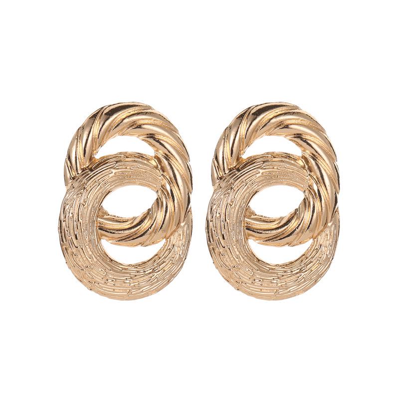 Fashion Circle Twist Earrings Geometric 8 Word Pattern Earrings Personality Female Jewelry ADM