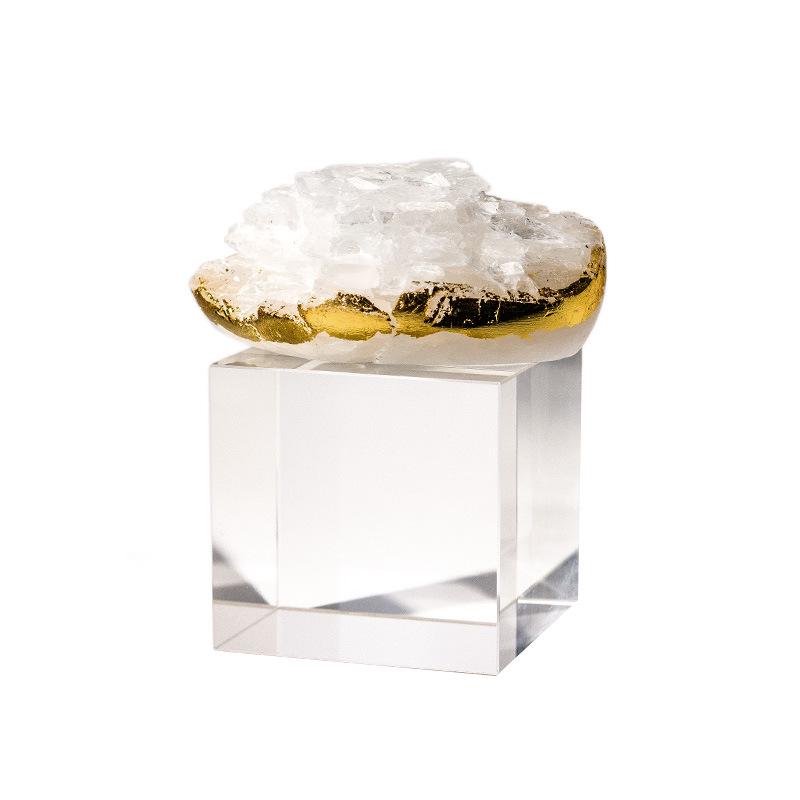 Luxurious Crystal Ore Ornaments: Natural Stone Decorations for Model Rooms, Hotels, and Creative Soft Furnishings
