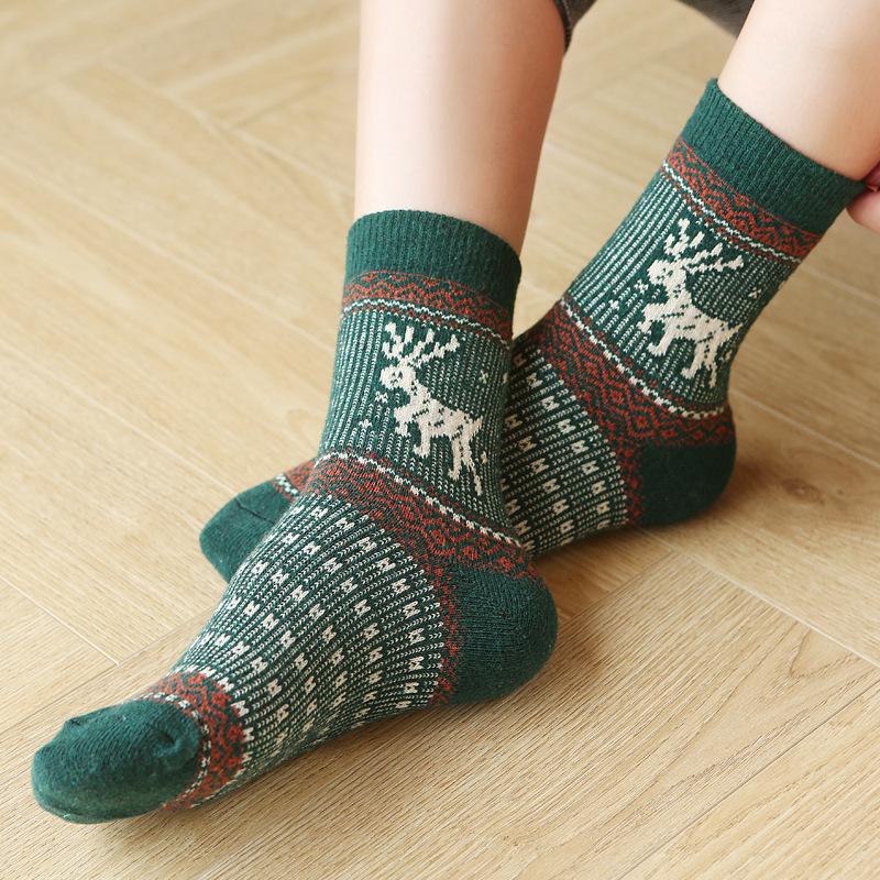 5/10 Pairs Comfortable Casual and Versatile Cartoon Reindeer Wool Socks Halloween Mid Calf Christmas Socks Thickened Warm Towel Socks