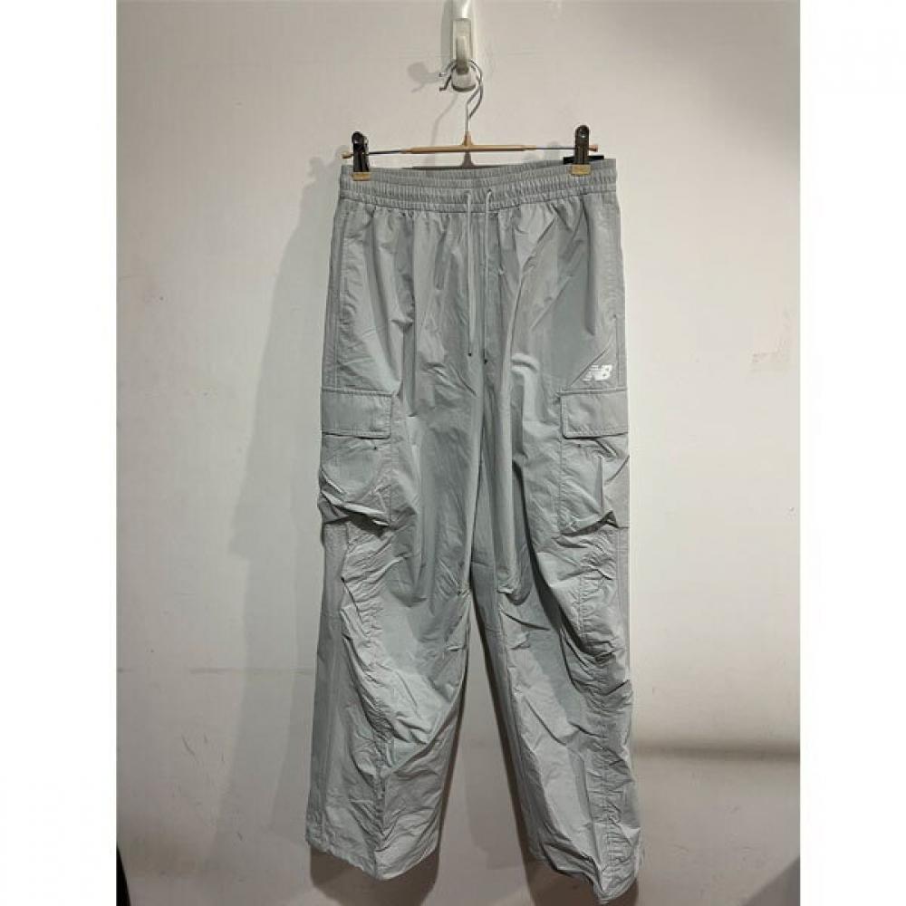 

Легкие тканые брюки-карго New Balance Nbntg2w412 Серый (15)Gray/65(XS)