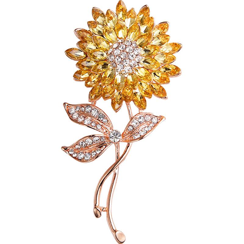 The Sunflower Luxury Brooch Women's High-end and Niche Brooch Suit Won The Championship In One Fell Swoop