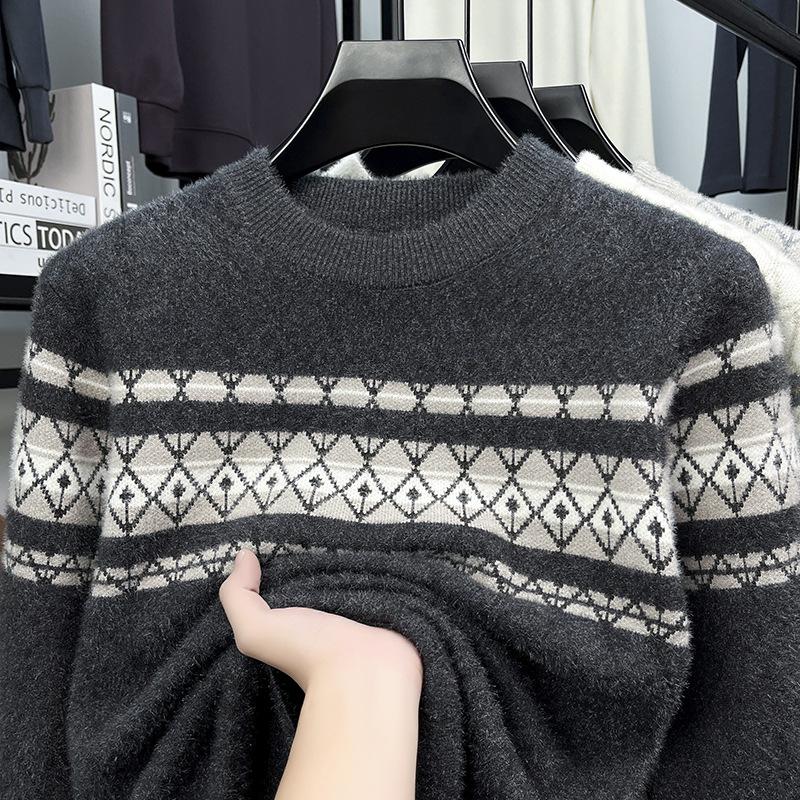 Autumn And Winter Fashion New Round Neck Pullover Imitation Mink Knit Sweater For Men