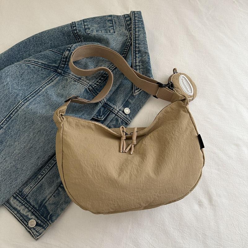 Atmospheric Commuting Solid Color Simple Texture Shoulder Messenger Bag Summer New Tote Bag Fashion Dumpling Bag