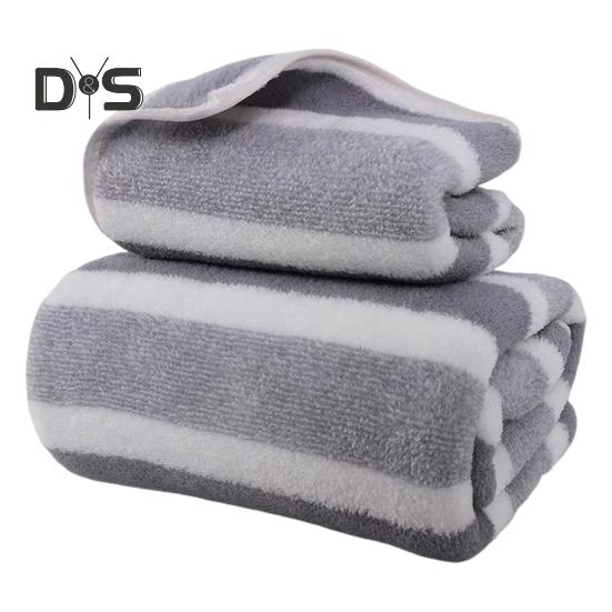 

Коралловый флисовый комплект полотенец полосатое впитывающее банное полотенце безворсовое устойчивое к выцветанию полотенце для душа для ежедневного использования у бассейна в спа Sets серый