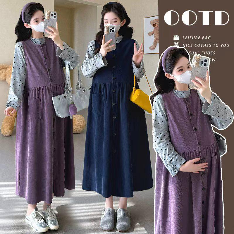 

2025 Autumn/Winter Maternity Corduroy Vest Dress & Heart Lace High Neck Base Layer Shirt L