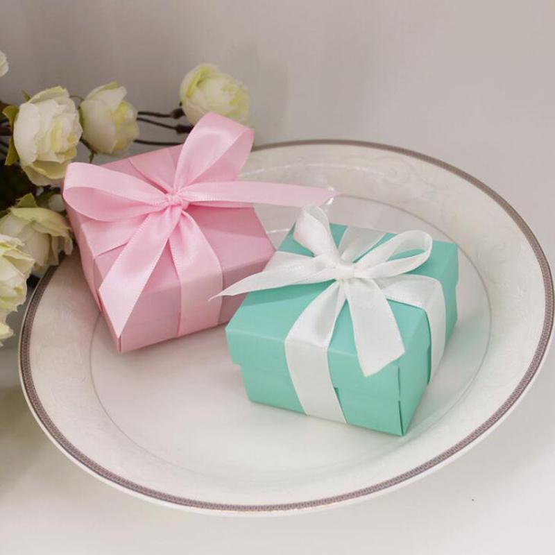 

20Pcs Square Shape Candy Box Gift Box Wedding Party Decoration Candy Box with Ribbon