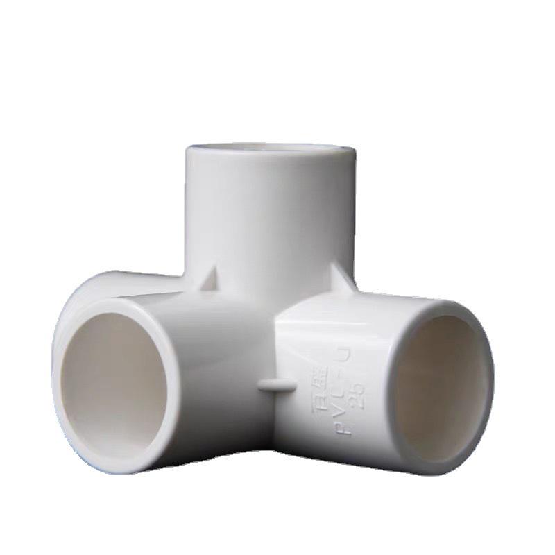 Conectores de Prateleira de PVC: Conexões de Três Vias, Quatro Vias, Cinco Vias, Seis Vias para Tubos Brancos de Abastecimento de Água de 20, 25, 32mm