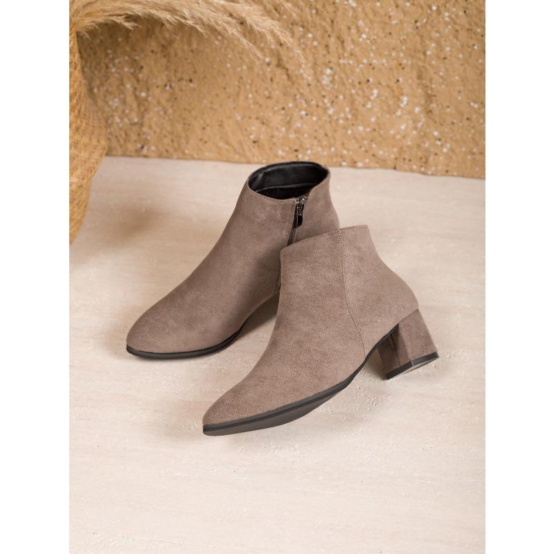 Suede Pointed Toe Plus Size Mid-heeled Fashion Boots 2025 Winter New Thick-heeled Martin Boots for Women