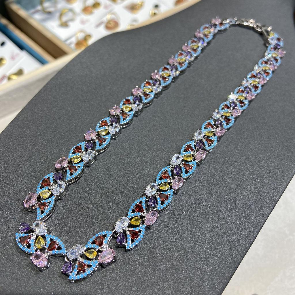 Color Treasure Necklace Jewelry Ancient Gold-Plated Hand-Carved Colored Gemstones Full Of Diamonds Droplets Zircon Exquisite Light Luxury Necklace