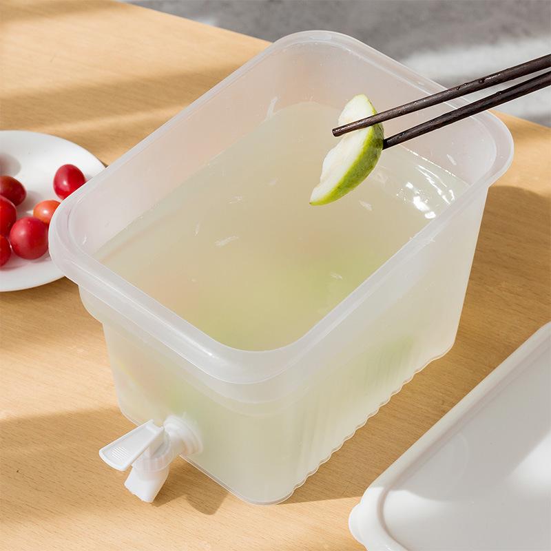 Large Capacity Cold Water Kettle with Faucet for Beverages, Juice, or Tea