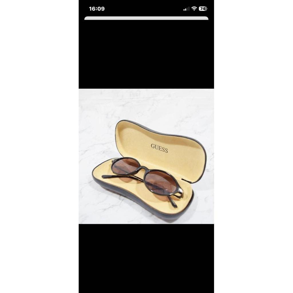 Used Good condition GUESS Boston type sunglasses unisex