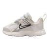 Nike V5 RNR TD Summit White Sail Babysneaker Creme Schwarz Hell-Eichenholzbraun HQ6413-102