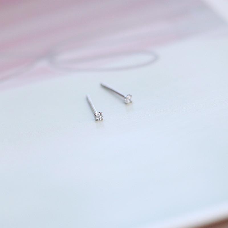 Mini Super Small Diamond Colored Earrings Japanese and Korean Men and Women Gentle Wind Nourishing Ear Piercing Earrings