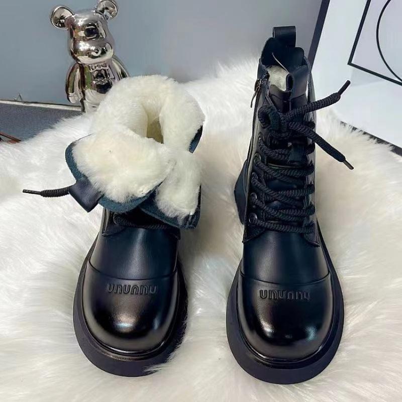 

Британские ботинки Мартин женские 2025 новые на толстой подошве повседневные кожаные бархатные ботинки-локомотивы короткие зимние теплые хлопковые ботинки 40