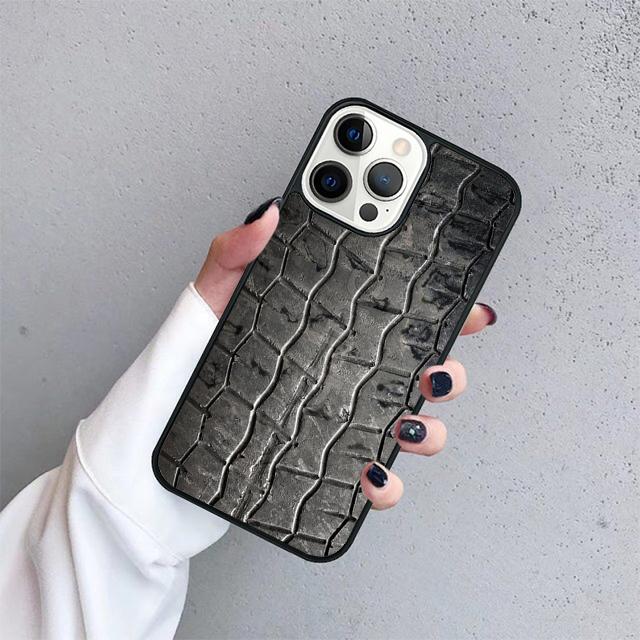 Cool Tire Tread wheel Style Track Phone Case Cover For iPhone 17 Air 15 16 14 13 12 Pro Max 11 Pro Max Plus Coque