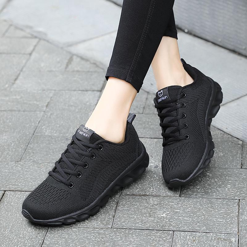 Breathable Mesh Sneakers Women's New Wave Shoes Mesh Fly-woven Women's Shoes Soft Sole Lightweight Travel Shoes Women