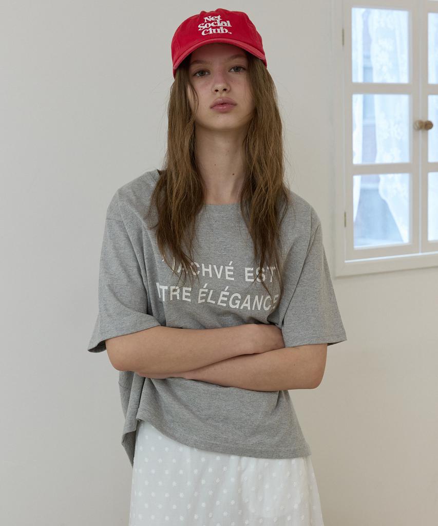 Opeundoeoseutyudio French Writing T-Shirt Gray