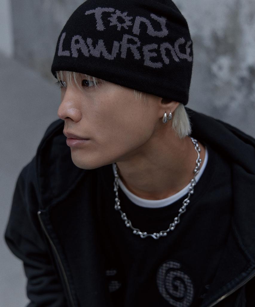 Tonilolenseu Jacquard Lettering Logo Beanie Black