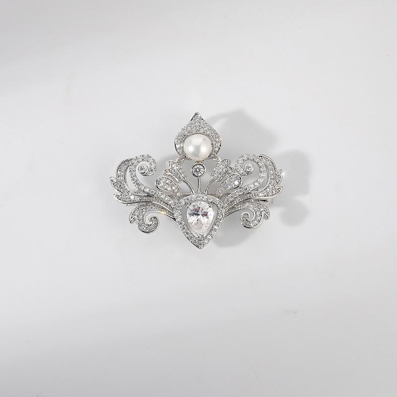 Bo Xin Yun Korean Style Zirconia Crown Brooch with Freshwater Pearl Pin Accessory