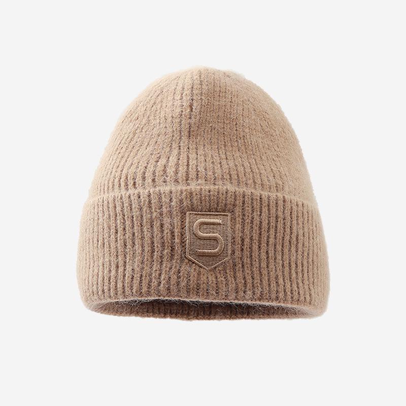 New Hat for Women's New Winter Warm Embroidered Letters Rabbit Wool Hat Fashionable Versatile Knitted Wool Hat Trendy