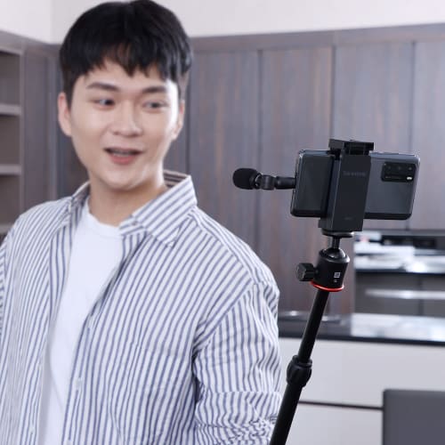 Saramonic SmartMic UC Mini Android Microphone, Type-C Connector, Omnidirectional, 180 Rotation, Anti-Vibration, Ultra-Lightweight (9g), Portable, Com