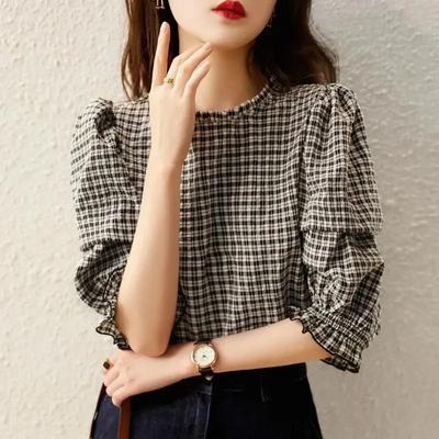 Women's Spring and Summer Literary Plaid Five-quarter Sleeve Shirt Design Temperament Sweet T-shirt