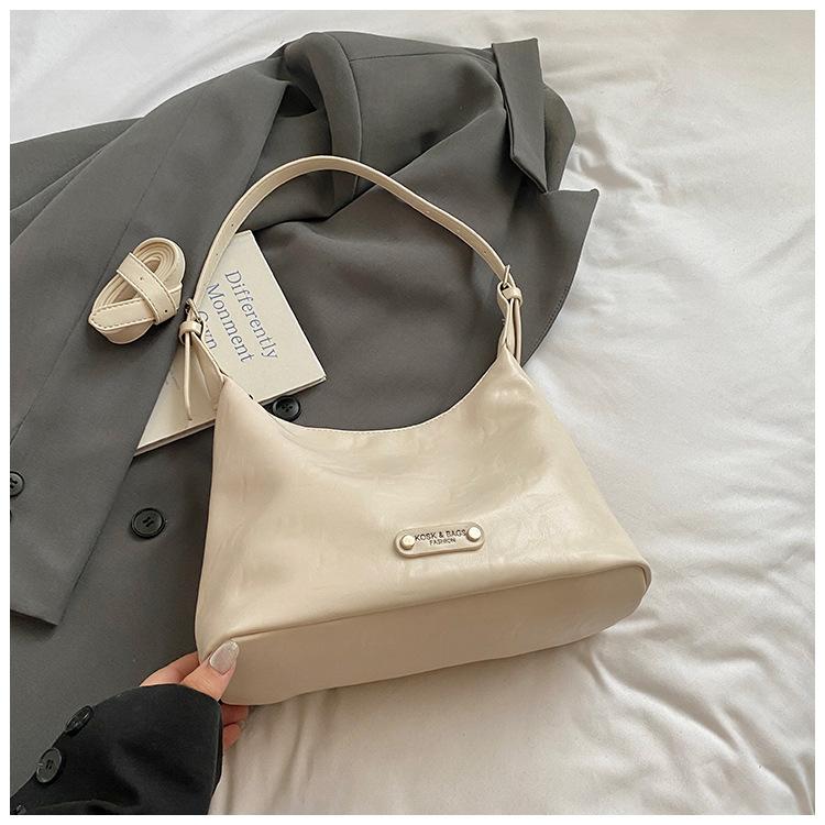 

Нишевая ретро-сумка женская 2025 новая модная повседневная сумка-тоут через плечо под мышкой премиальная масляная сумка-мессенджер