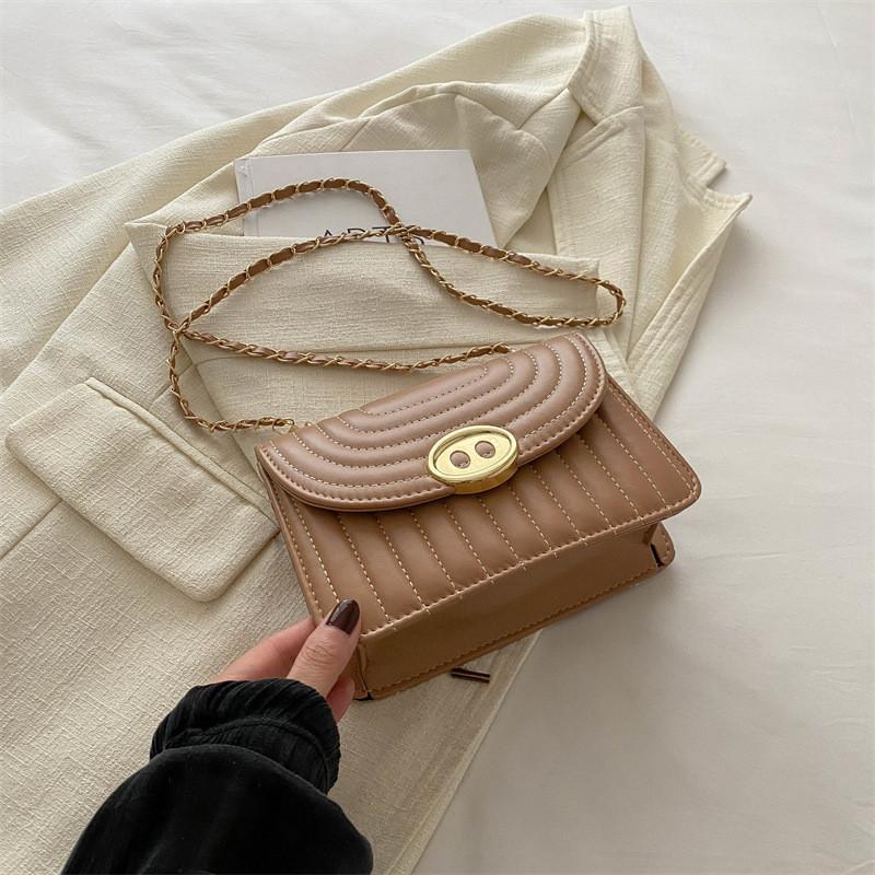 

Trendy 2024 Stylish Minimalist Crossbody Bag For Women Fashionable Square Shoulder Bag хакі
