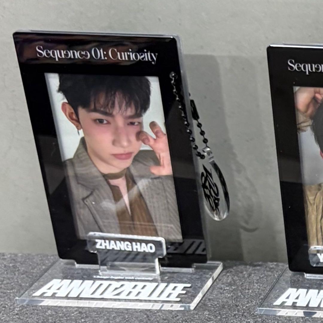 [USED] AND2BLE Jianghao Korea Pop-up Acrylic Photocard Stand
