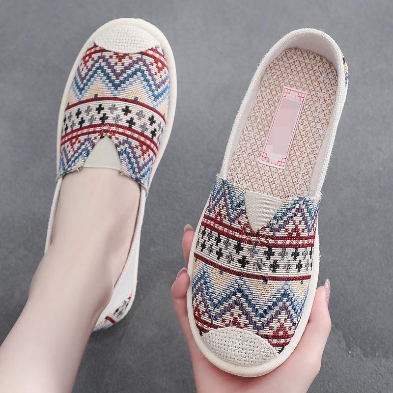 Płócienne buty damskie etniczny styl w paski nowe stare pekińskie buty z tkaniny oddychające damskie pojedyncze buty wsuwane leniwe buty