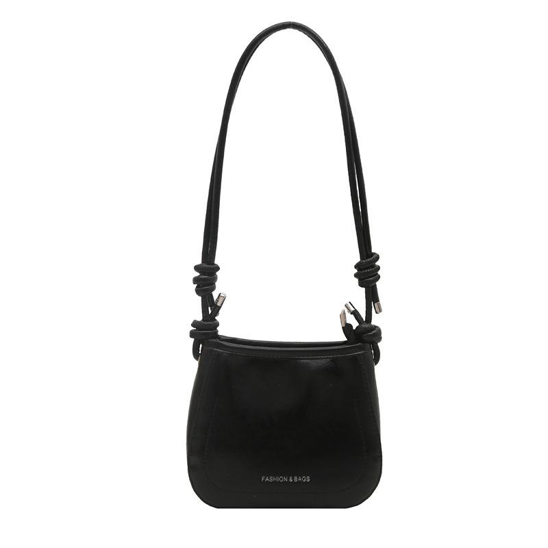 Korean version of fashionable underarm bag women's new simple hand shoulder bag PU texture foreign style messenger small square bag