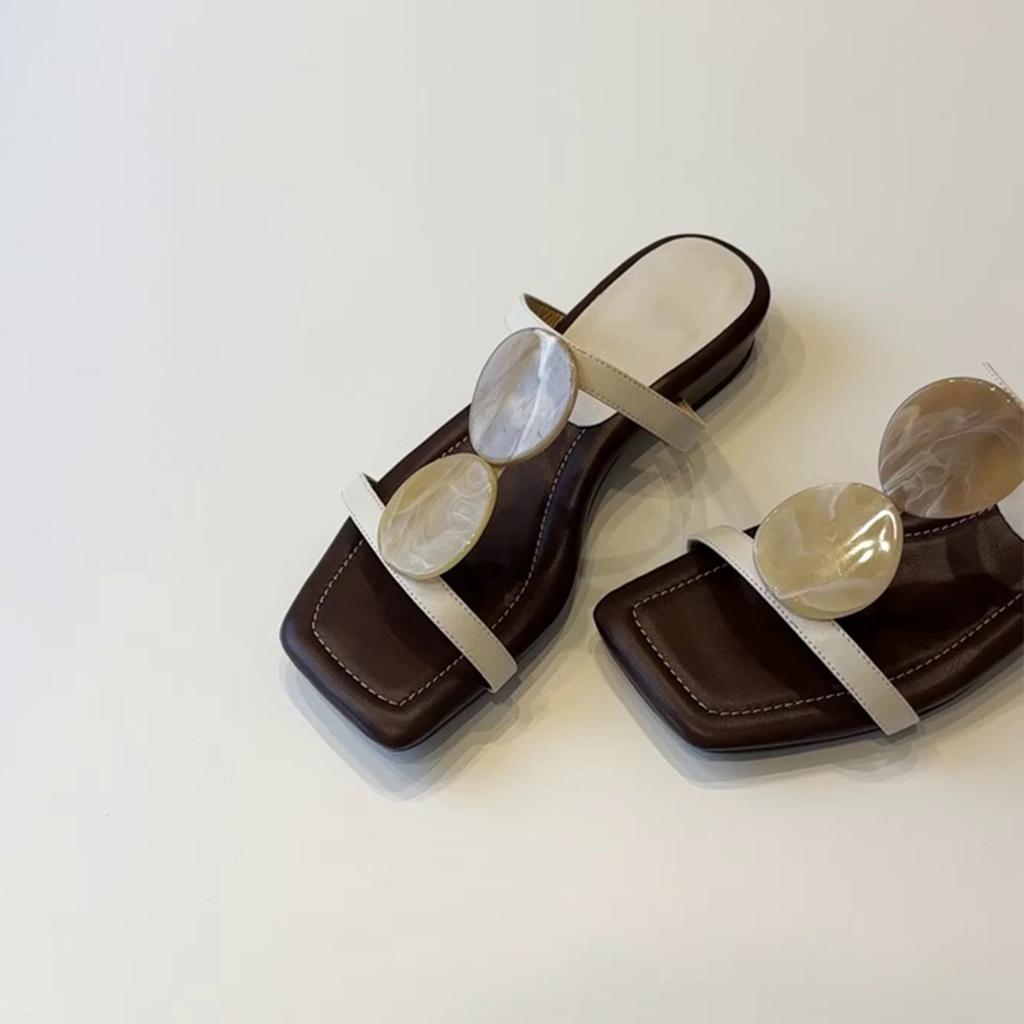 Genuine Leather~ Niche One-word Cool Slippers for Women To Wear Open-toed Square Head Flat Beach Shoes