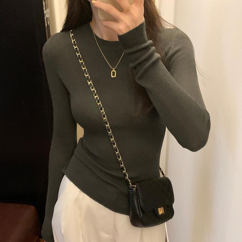 Women's Slim Fit Round Neck Knitted Sweater - Autumn 2024 Collection