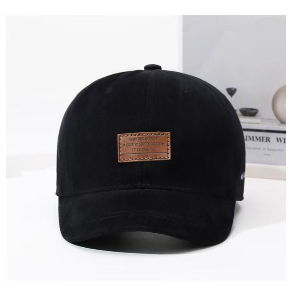 Adjustable Back Strap Leather Patch Baseball Cap Short Brim Streetwear Cap Dad Hat  For Women Men