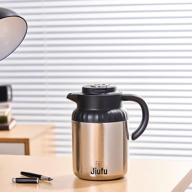 

Jiu Xi Lu Daoyun Pure Titanium Stew Tea Pot