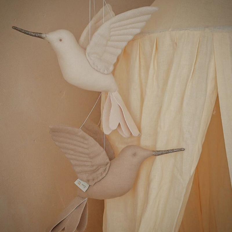 Newborn Photo Posing Props Bird Hanging Pendant Baby Photoshoot Props Lovely Photoshooting Props Infant Photo Backdrop