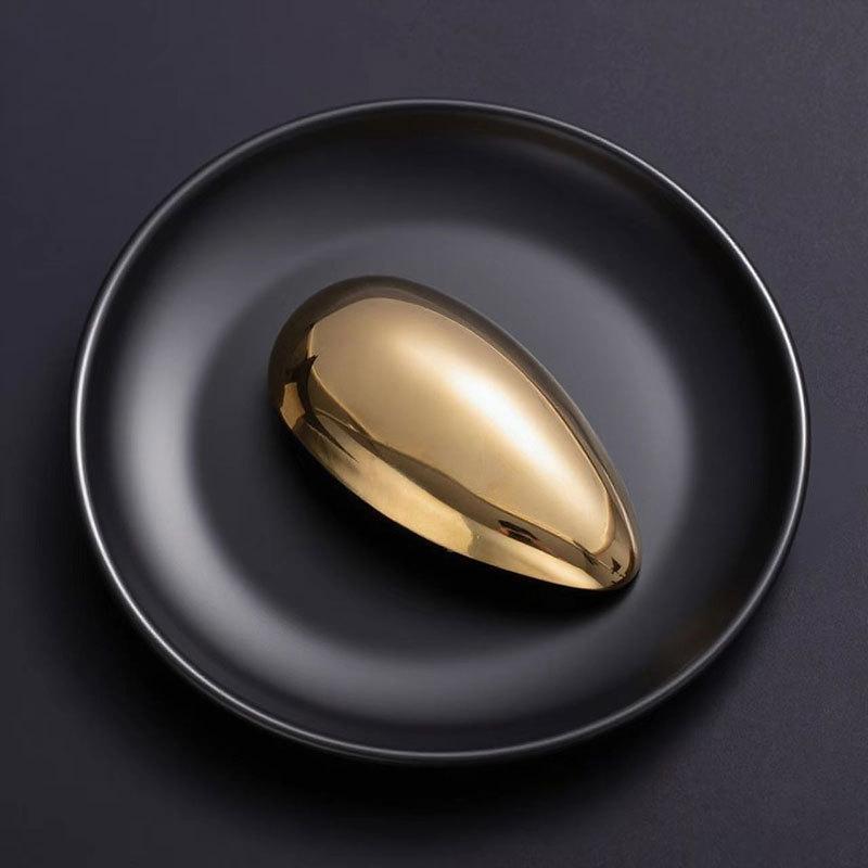 Niche Exquisite High Sense Exaggerated Geometric Brooch Female Cold Wind Unique Temperament Light Luxury Simple Corsage