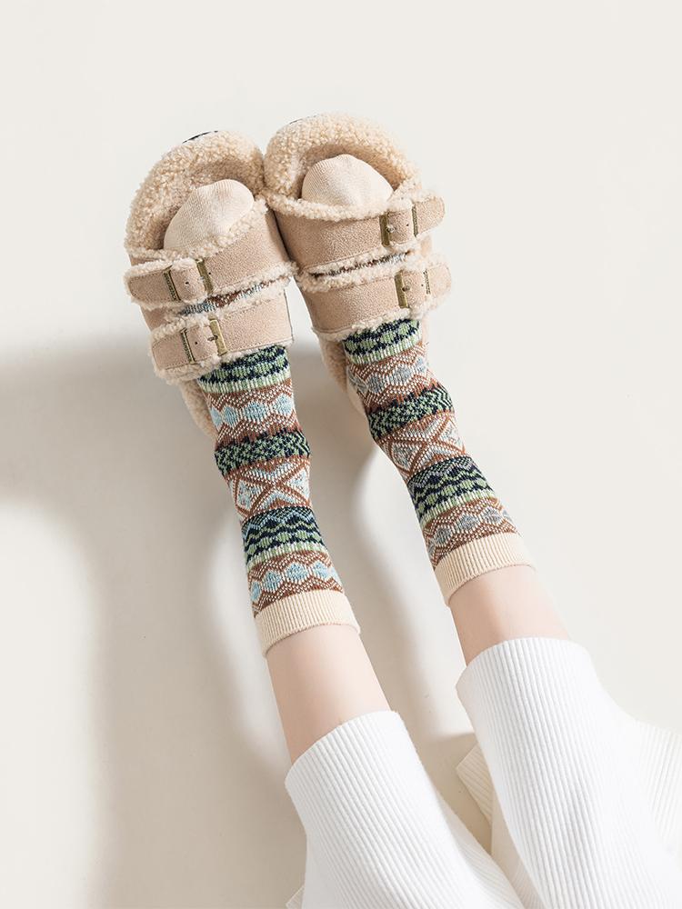 3er Pack Damen Baumwollsocken Herbst und Winter Warme Socken Dick Gestrickt Hütten Gemütliche Crew Weiche Socken Geschenke für Frauen Bunte Mode