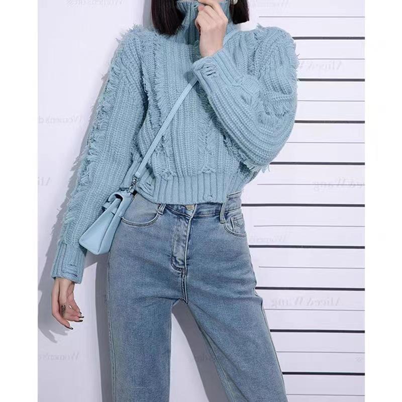 Design Sense Tassel Hole High Neck Sweater Elegant Woman Pullover Fall and Winter Warm Knit Sweater Tops Comfortable and Versatile