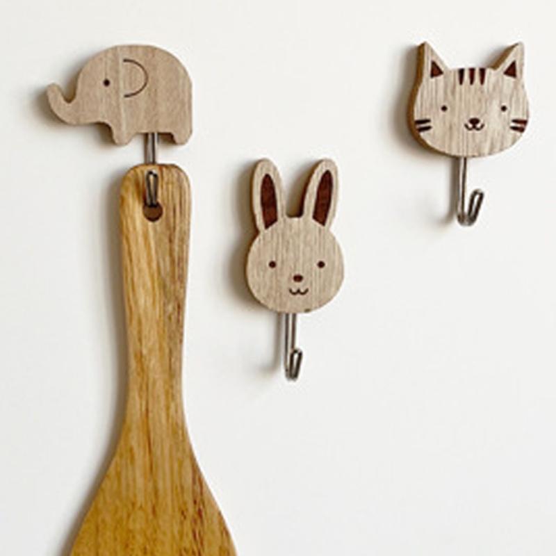 Kids Room Wood Animal Hook Decorative Wall Mount Hangers for Clothing Hats School Bags