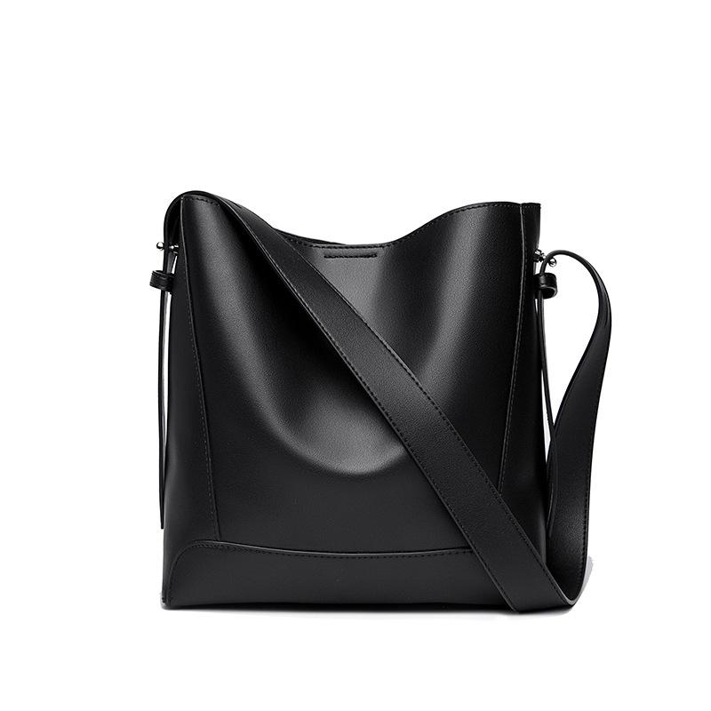 Shoulder Bag Large Capacity New Style Simple Bucket Bag Genuine Leather Versatile Commuter Crossbody Bag Women's Bag