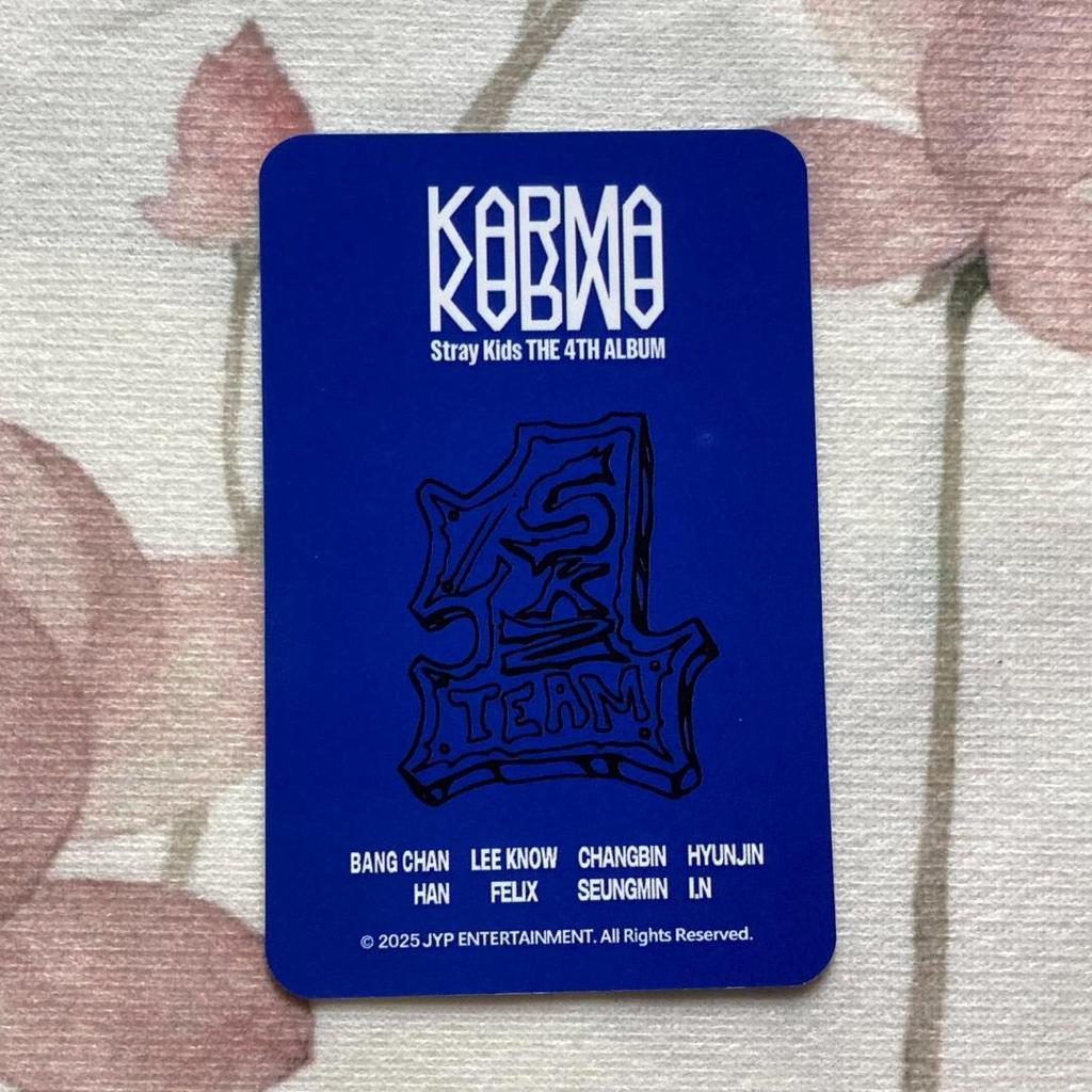 [USED] Han StrayKids KARMA Uniform Pop-Up Trading Card