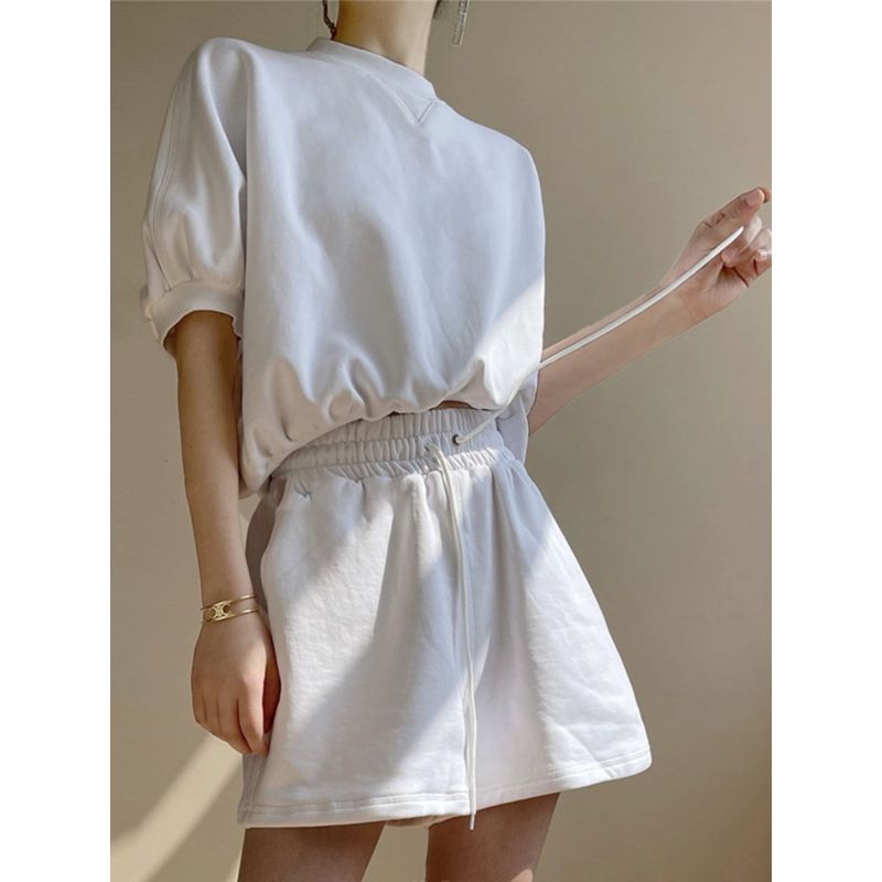 European Station Casual Sports Suit Women's Summer 2025 New Arrival Fashion Slim Looking Fancy Short Sleeve Shorts Two-piece Set