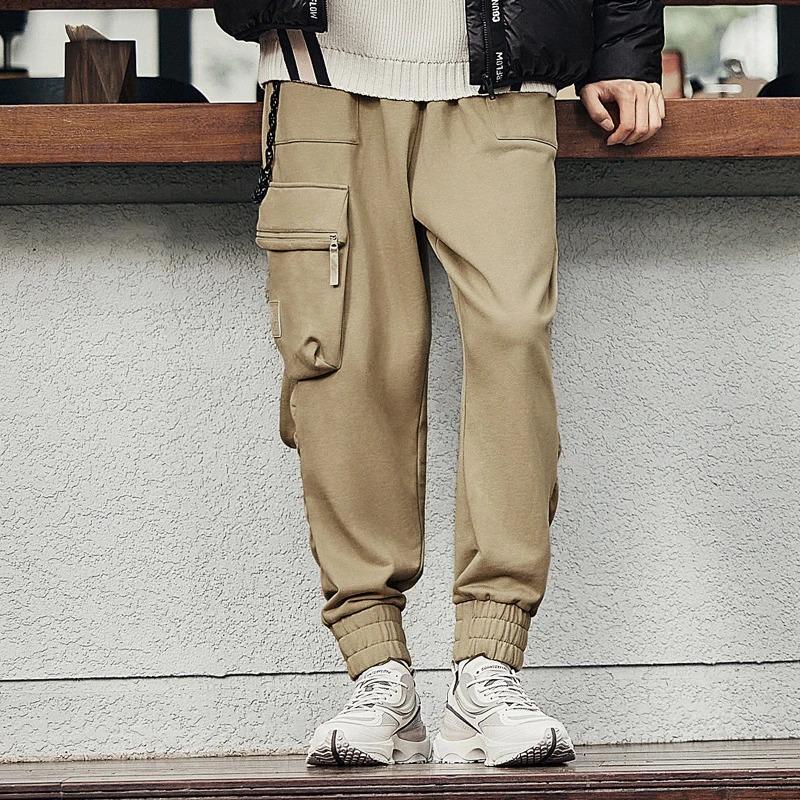 Li Ning Sports Fashion Series Solid Color Zipper Pocket Design Elastic Waist Cuffed Casual Pants Men Pants Khaki AKLSF57-5