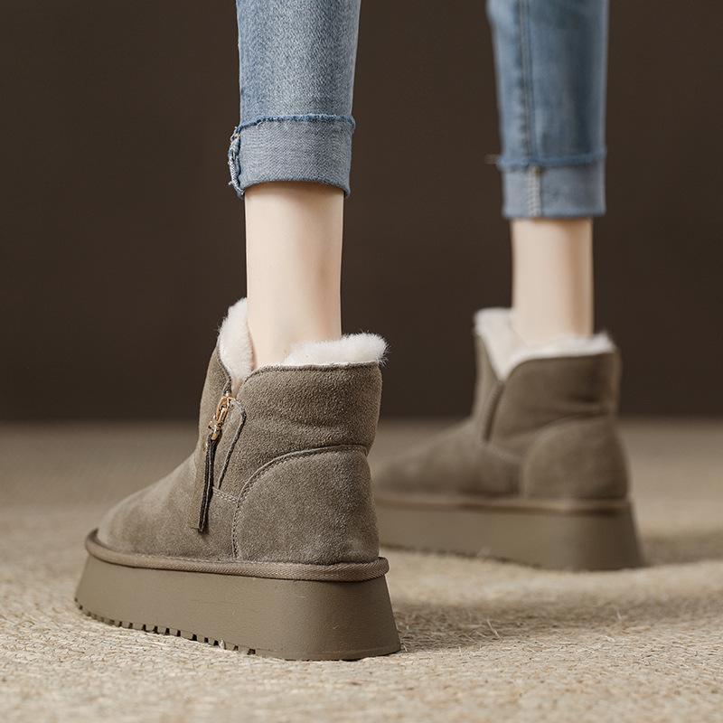 Northeast snow boots thick-soled women's velvet thickened warm short boots 2025 winter suede side zipper heightening cotton shoes