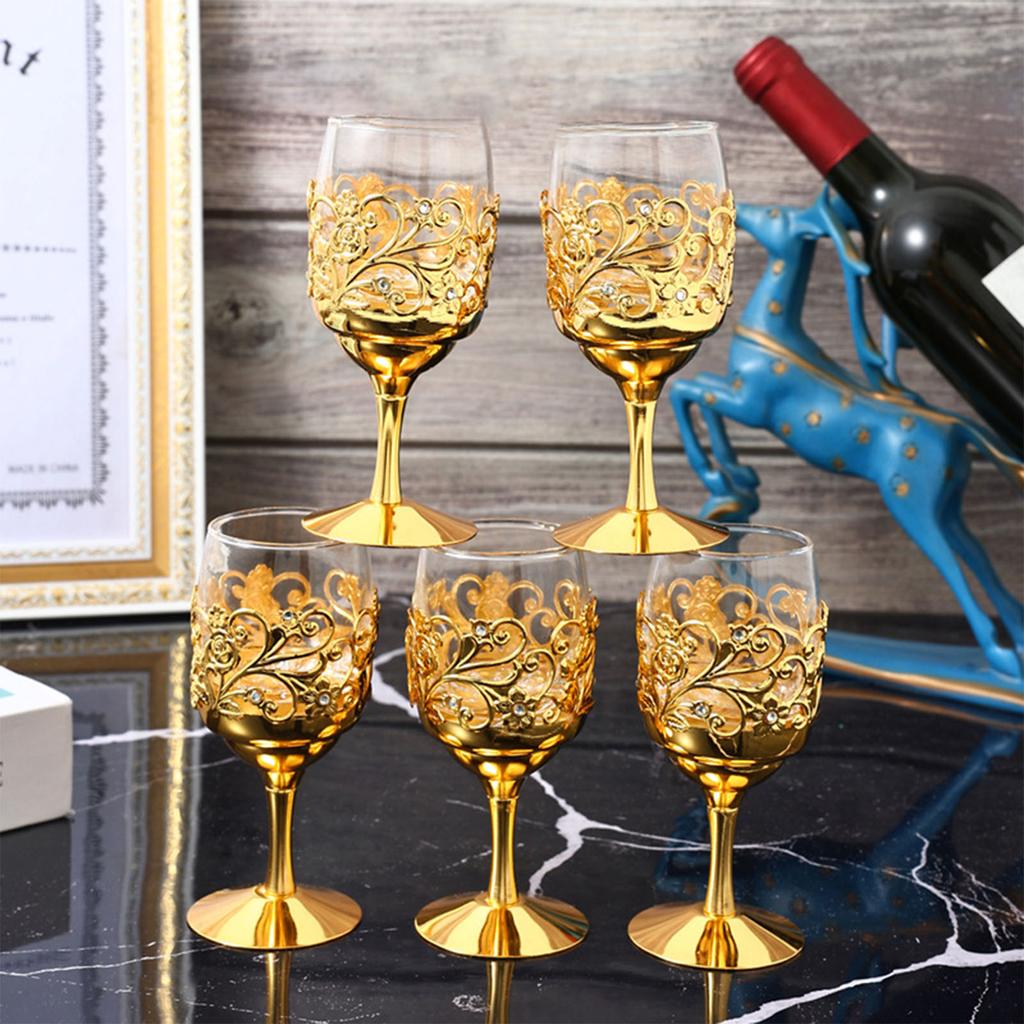 Luxuriöses Goldenes Kelch Weinglas Elegantes Vintage Weinglas Hohl Goldene Weintrinkkelche für Einweihung Festliches Geschenk