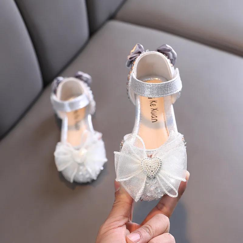 Little Girl Sandal Summer Elegant Kid Princess Bowknot Performance Flat Shoes Fashion Sweet Children Causal Heart Ballet Sandals